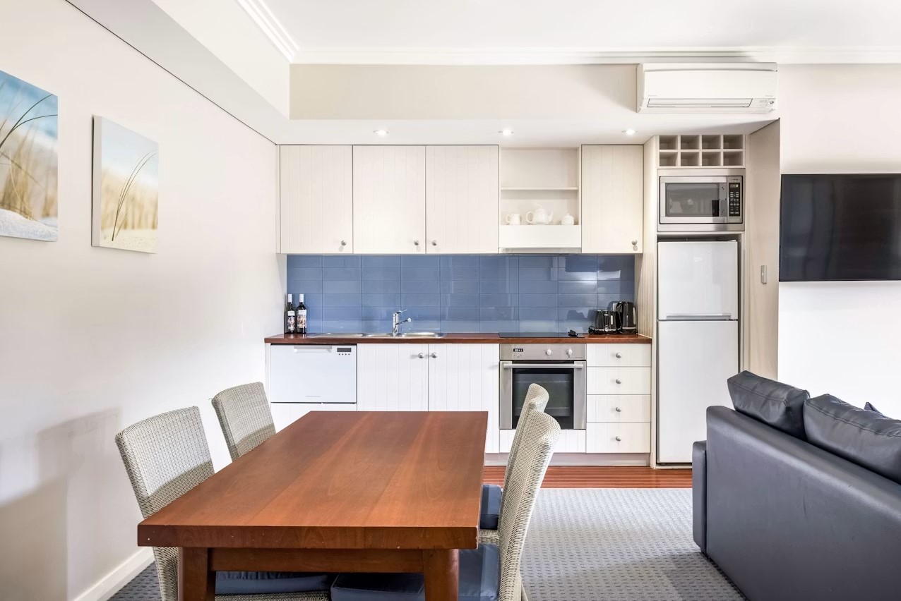 2bdrm apt 5